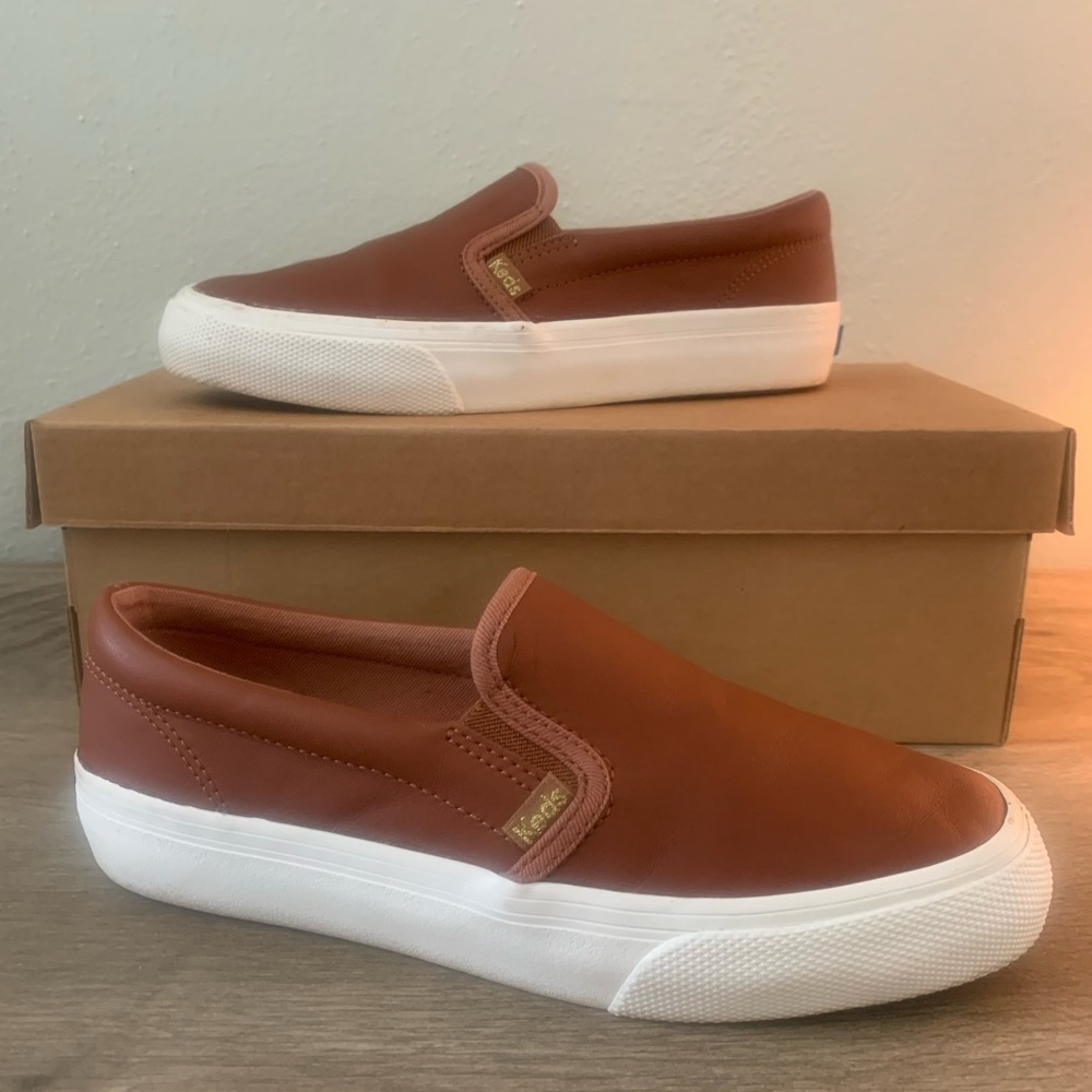 Women’s KEDS athletic shoe. Sz 6